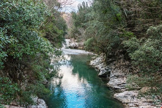 Fiume Calore Fiume Calore Budanatr - Istockphoto.com 