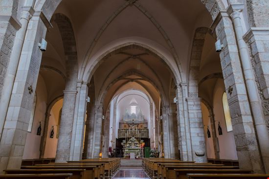 Chiesa dei Santi Pietro e Paolo Chiesa dei Santi Pietro e Paolo desa89 - Istockphoto.com 