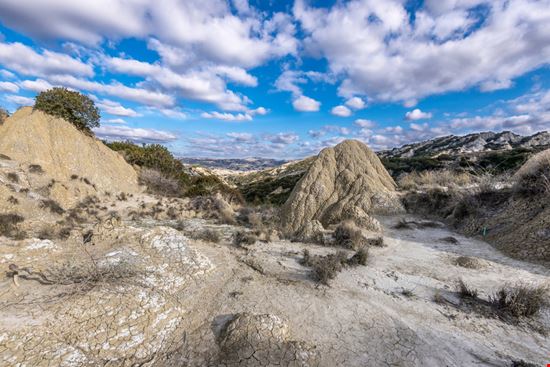 Calanchi Calanchi MORENO01 - Shutterstock.com 