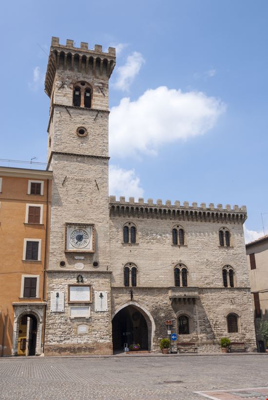Arcevia Arcevia Claudio Giovanni Colombo / Shutterstock.com 
