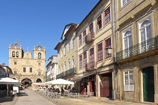 Cattedrale Cattedrale Josep Curto - Shutterstock.com 