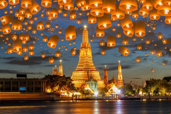 Bangkok Bangkok Miki Studio - Shutterstock.com 