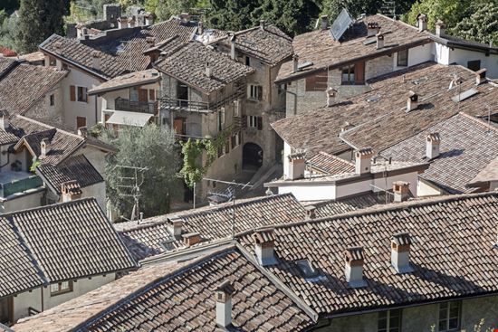 Quartiere Stranfora Quartiere Stranfora Eder - Shutterstock.com 