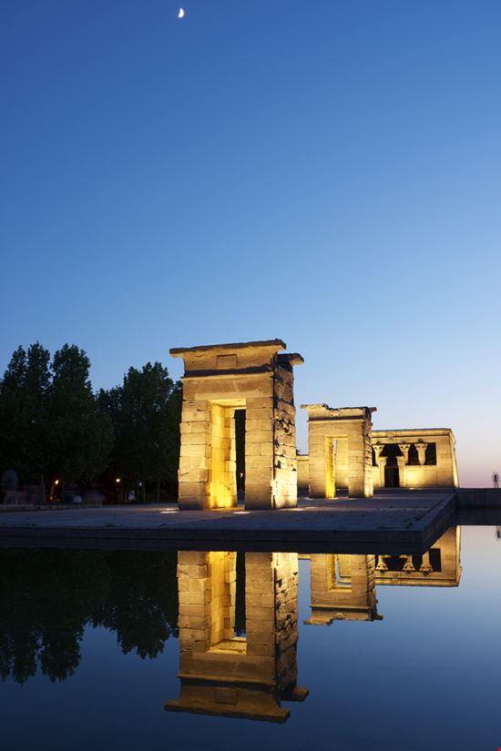 Templo de Debod Templo de Debod pedrosala - Shutterstock.com 