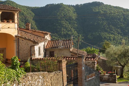 Benabbio Il borgo di Benabbio Steve Lovegrove / Shutterstock.com 