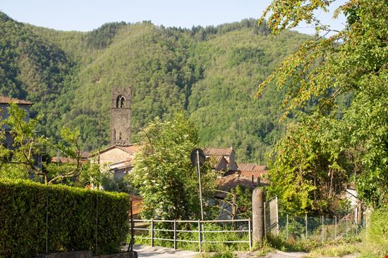 Benabbio Il borgo di Benabbio Steve Lovegrove - Shutterstock.com 