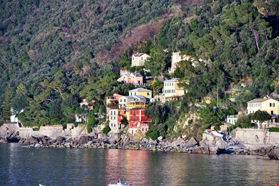 Camogli Punta Chiappa maudanros - Shutterstock.com 