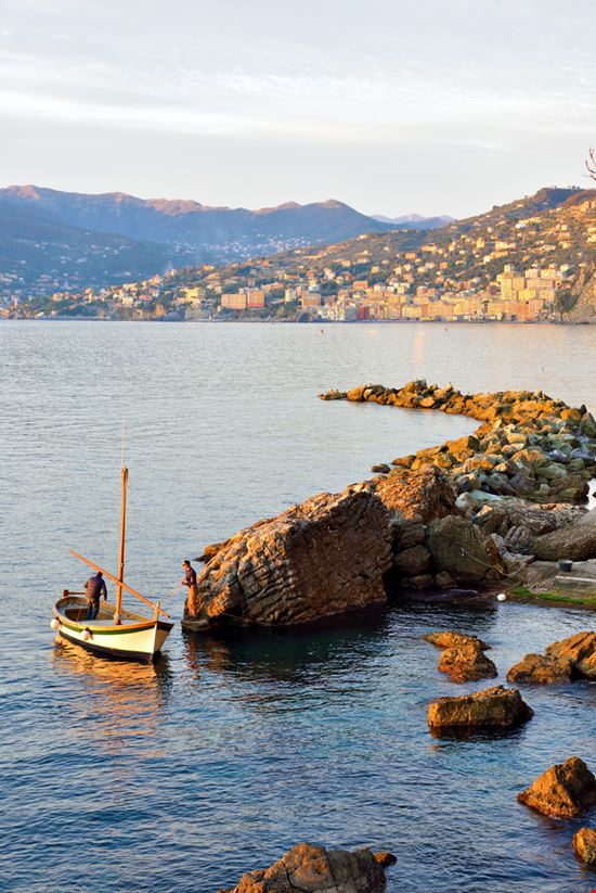 Camogli Punta Chiappa maudanros - Shutterstock.com 
