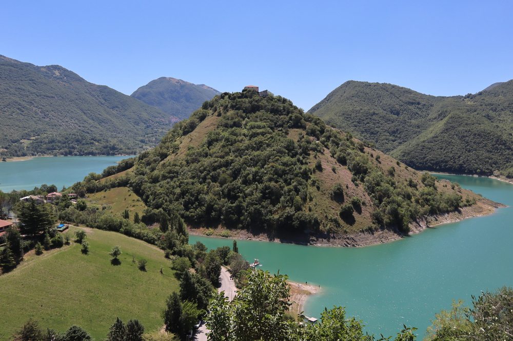 Lago del Turano