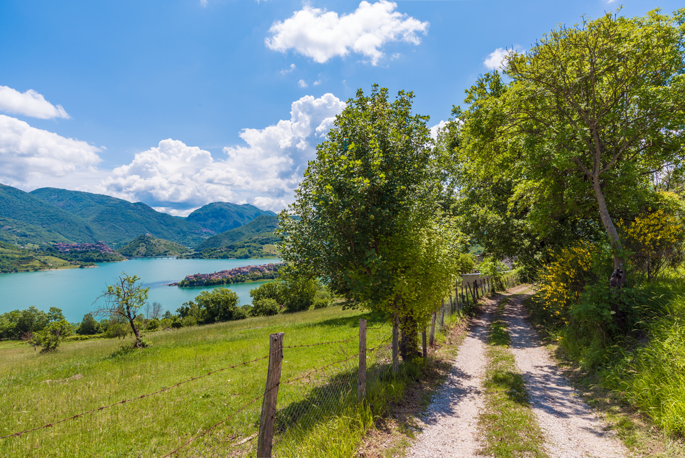 Lago del Turano