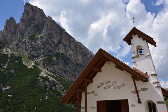 Passo Falzarego Il passo da cartolina tra le Dolomiti Paddo47 - Shutterstock.com 