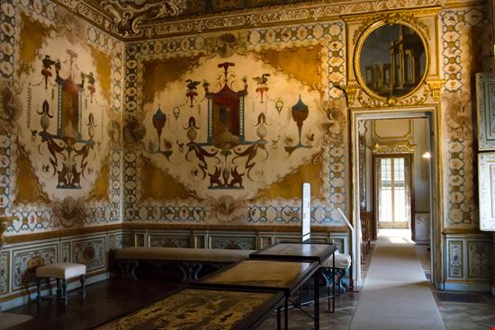 Villa della Regina Villa della Regina 123451 / Shutterstock.com 