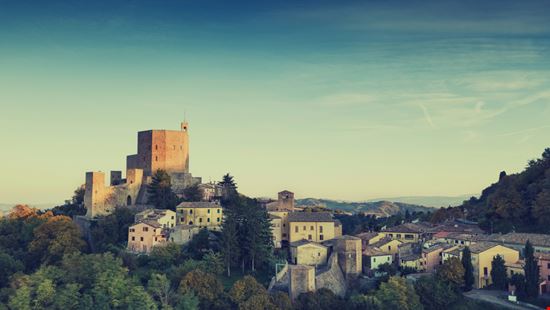 Rocca Malatestiana Rocca Malatestiana cristian ghisla - Shutterstock.com 