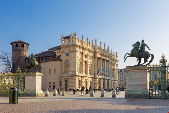 Residenze della Casa Reale di Savoia Gioielli del Piemonte stock.adobe.com 