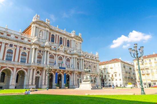 Residenze della Casa Reale di Savoia Gioielli del Piemonte stock.adobe.com 