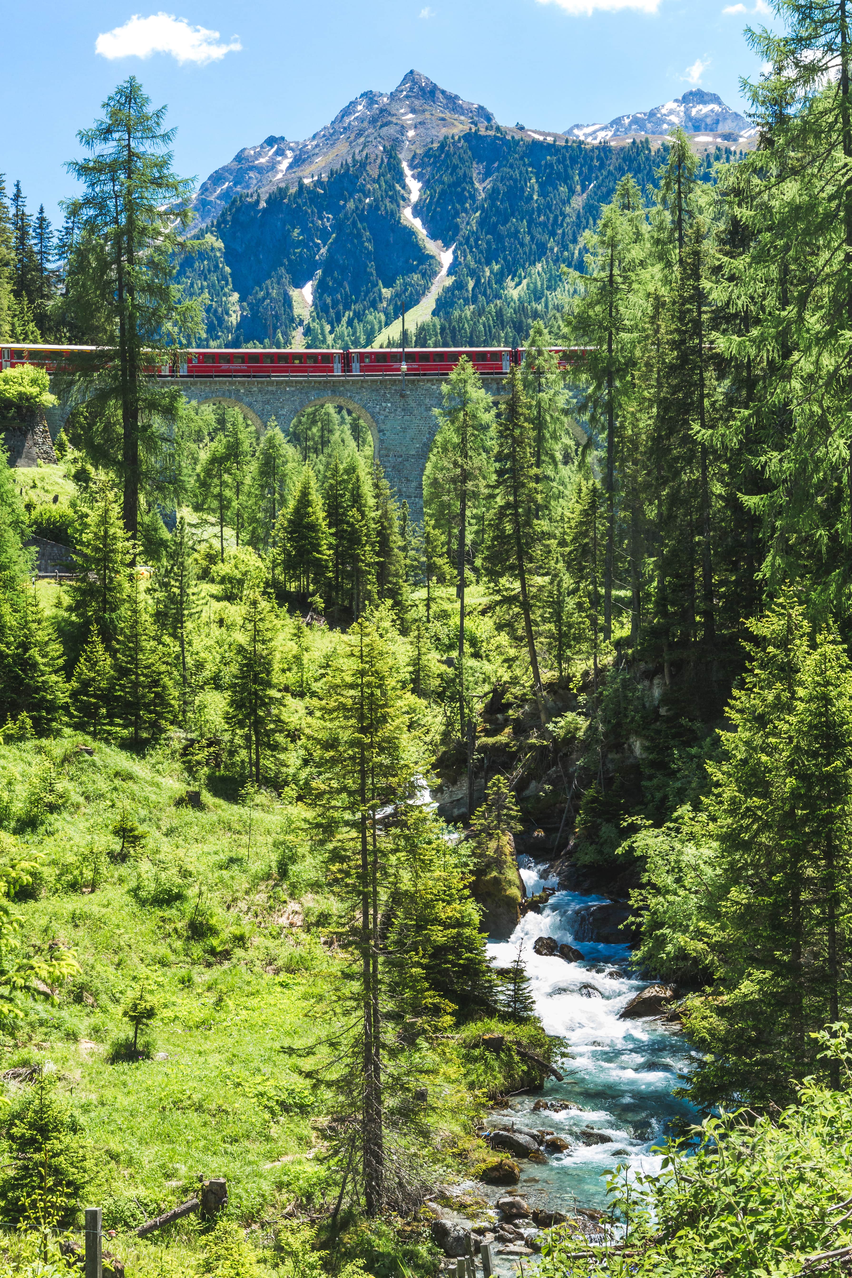 Trenino Rosso del Bernina