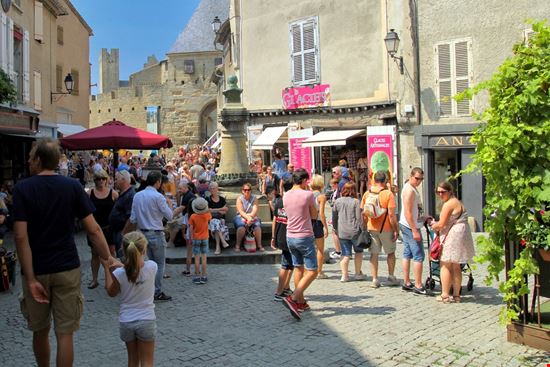 Carcassonne Carcassonne Gary Perkin / Shutterstock.com 