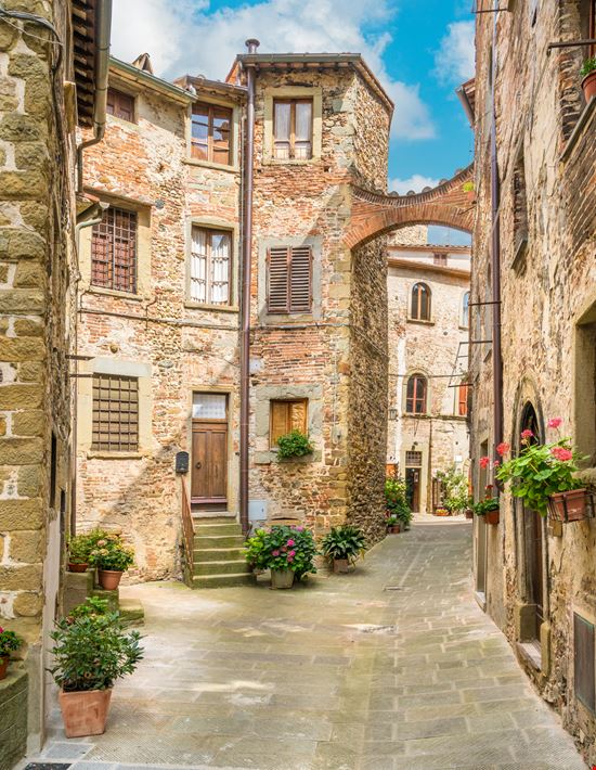 Anghiari Anghiari e55evu - Istockphoto.com 