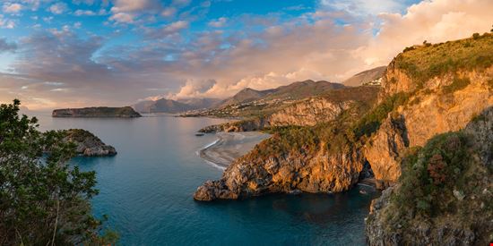 Praia a Mare Isola di Dino stock.adobe.com 