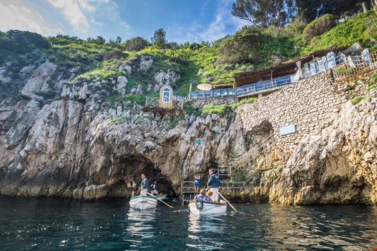 Grotta Azzurra Grotta Azzurra PleskyRoman - Istockphoto.com 