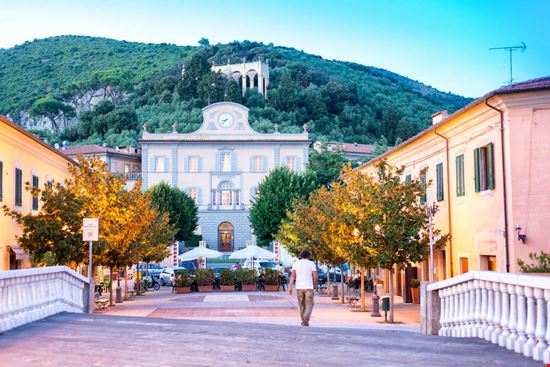 San Giuliano Terme San Giuliano Terme pisaphotography / Shutterstock.com 