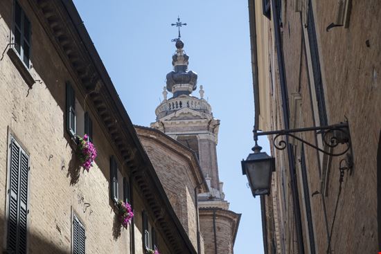 Jesi Jesi Claudio Giovanni Colombo - Shutterstock.com 