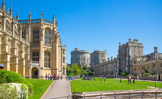 Londra The Windsor Castle IR Stone / Shutterstock.com 