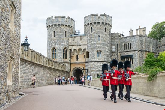 Londra The Windsor Castle Moomusician / Shutterstock.com 