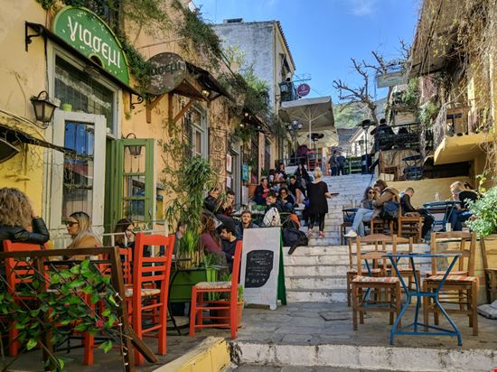 Atene La Plaka johzio / Shutterstock.com 