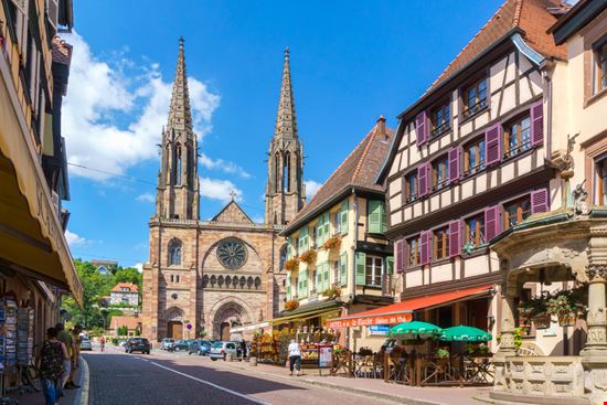 Obernai Obernai Miki Studio / Shutterstock.com 