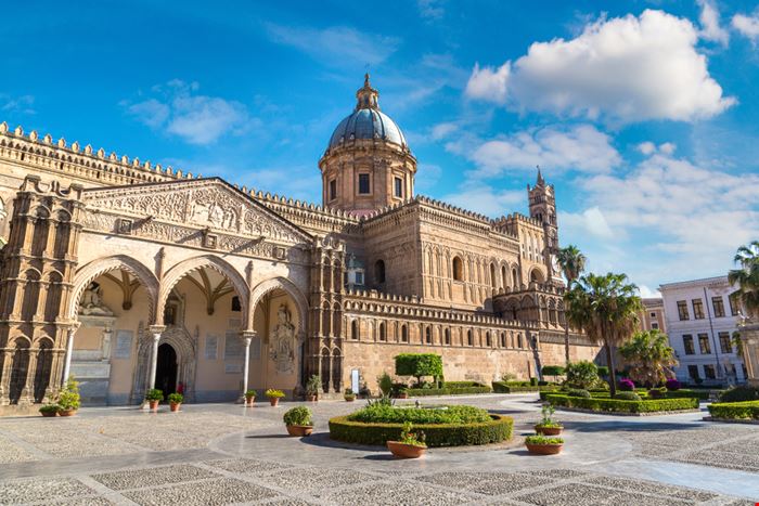 La Cattedrale - La Cattedrale di Palermo - S-F - Shutterstock.com