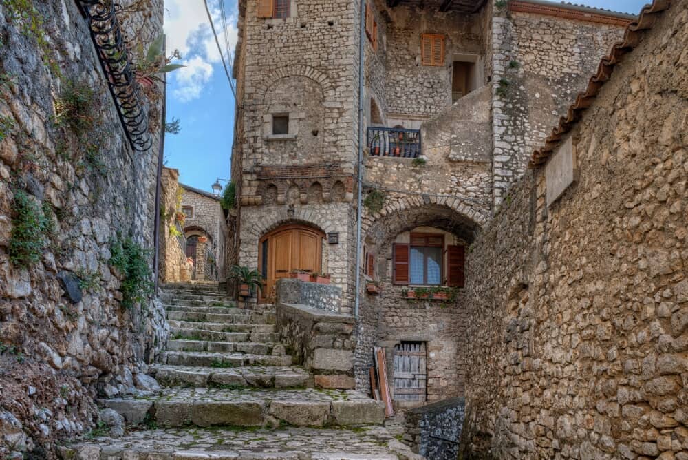 Sermoneta