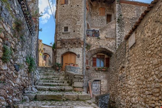 Sermoneta Sermoneta Adobe Stock 
