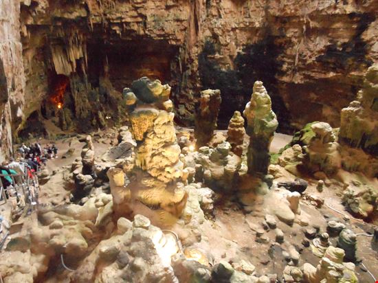 Grotte di Castellana Le grotte a regola d'arte da scoprire in Italia fracar - Shutterstock.com 
