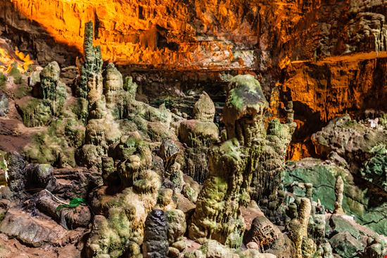 Grotte di Castellana Le grotte a regola d'arte da scoprire in Italia Dario Lo Presti - Shutterstock.com 