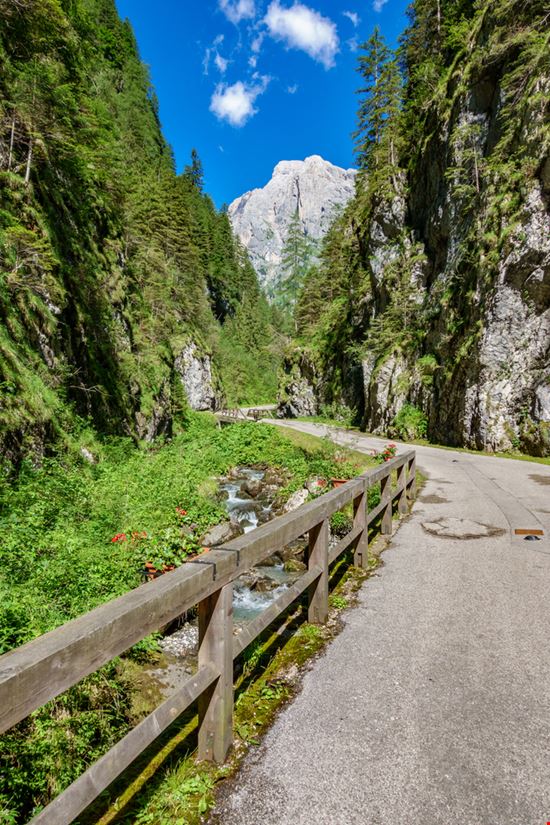 Serrai di Sottoguda Serrai di Sottoguda FCG - Shutterstock.com 