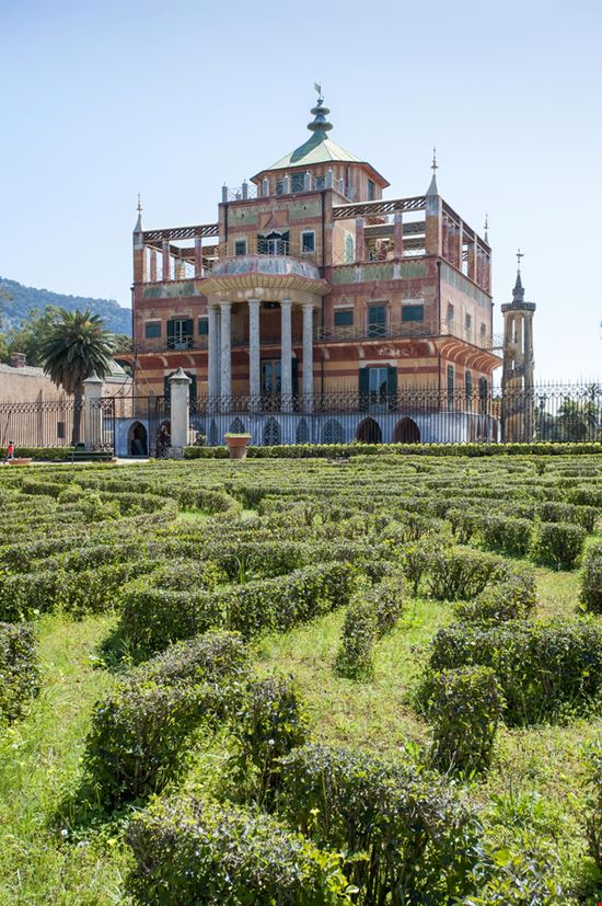 Palazzina Cinese Palazzina Cinese luigi nifosi - Shutterstock.com 