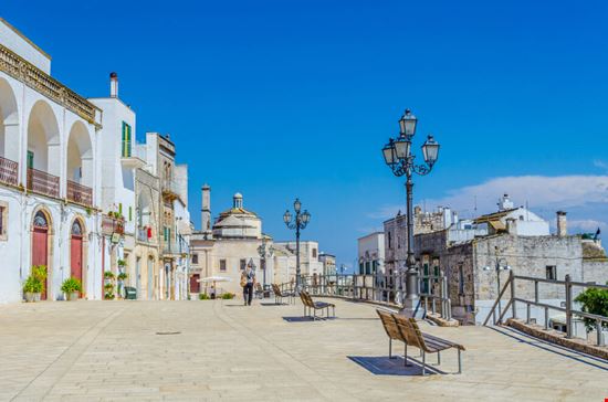 Cisternino Cisternino Shutterstock.com 