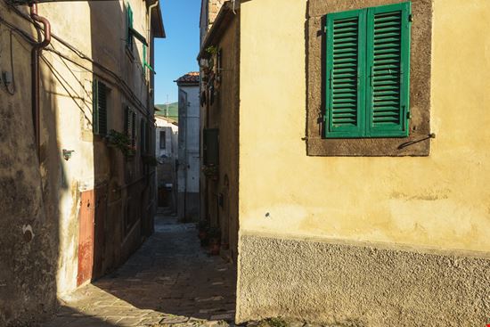 Castel del Piano Castel del Piano Jaroslaw Pawlak - Shutterstock.com 