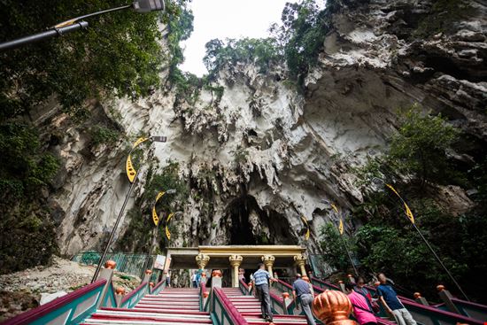Grotte di Batu Grotte di Batu J. Lekavicius - Shutterstock.com 
