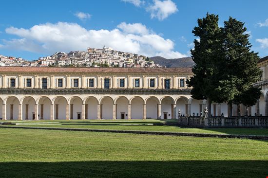 Certosa di San Lorenzo Certosa di San Lorenzo Massimiliano Marino - Shutterstock.com 
