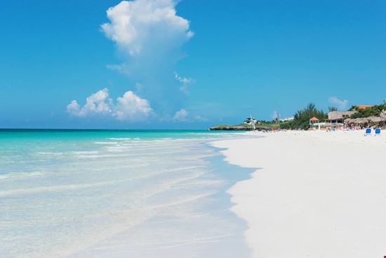 Varadero Varadero v.schlichting - Shutterstock.com 