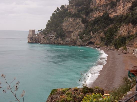 Spiaggia del Fornillo Spiaggia del Fornillo lucamato - Istockphoto.com 