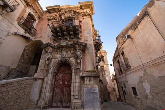 Ragusa Ibla Il quartiere antico di Ragusa Tommimarc - Shutterstock.com 