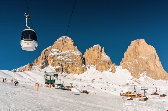Col Rodella La cima da sogno delle Dolomiti Yuriy Biryukov - Shutterstock.com 