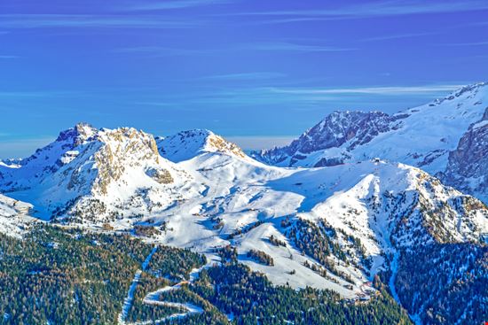Col Rodella La cima da sogno delle Dolomiti Boerescu - Shutterstock.com 