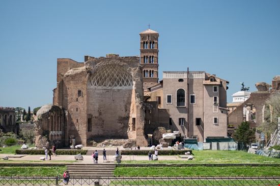 Roma Domus Aurea Nadzeya Lashaniova / Shutterstock.com 
