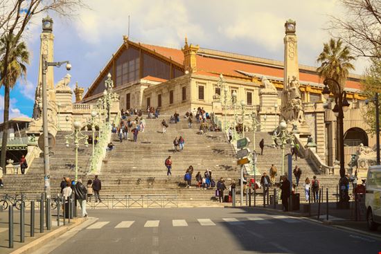 Stazione di Saint-Charles Stazione di Saint-Charles Eo naya - Shutterstock.com 