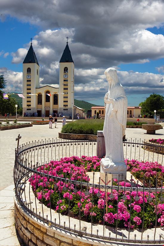 Medjugorje Medjugorje Nikola Bilic / Shutterstock.com 