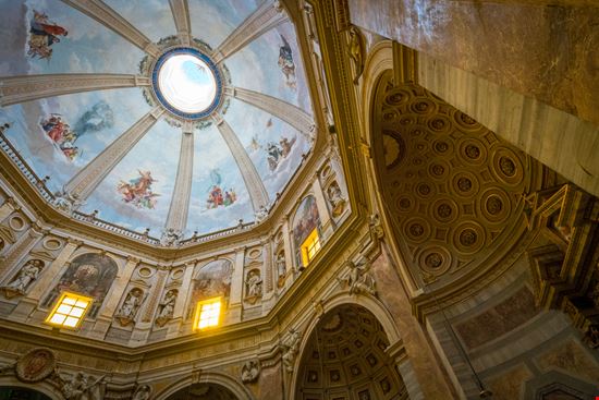 Cattedrale di Santa Margherita Cattedrale di Santa Margherita Stefano_Valeri / Shutterstock.com 